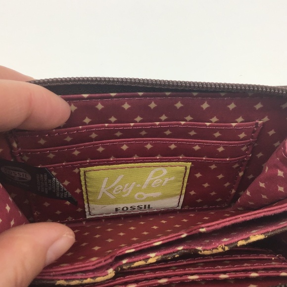 Fossil Key-Per Zip Around Wristlet Wallet - Picture 12 of 16